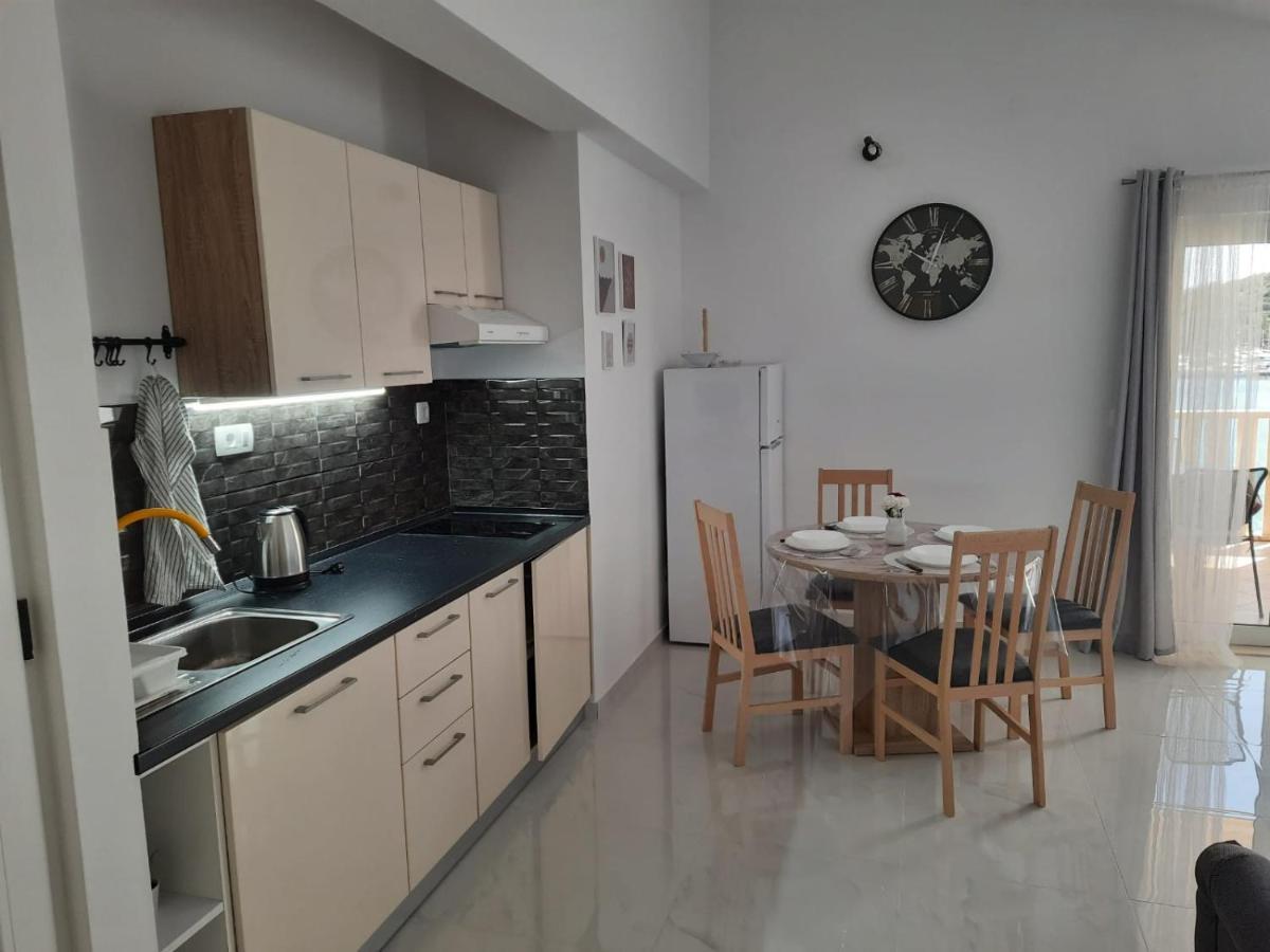 Jasminka Διαμέρισμα Rogoznica  Εξωτερικό φωτογραφία